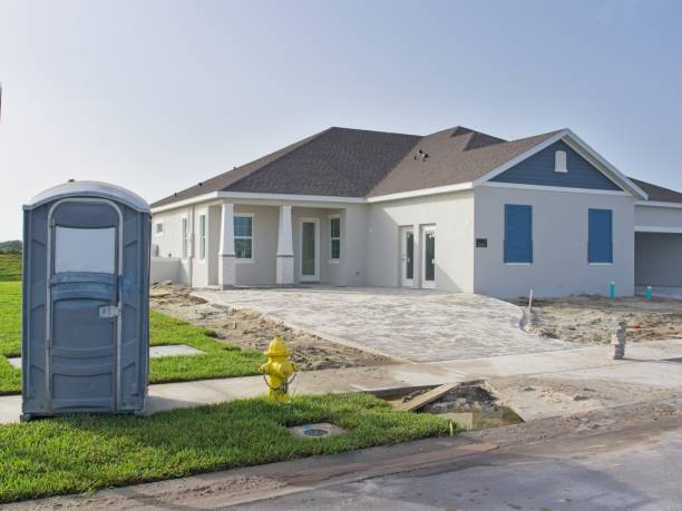 Best Portable restroom trailer rental  in Louisvle, IL